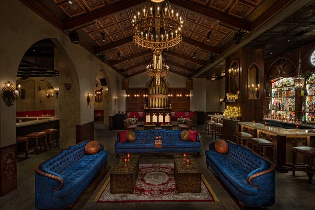 Featured photo from Sinners Y Santos