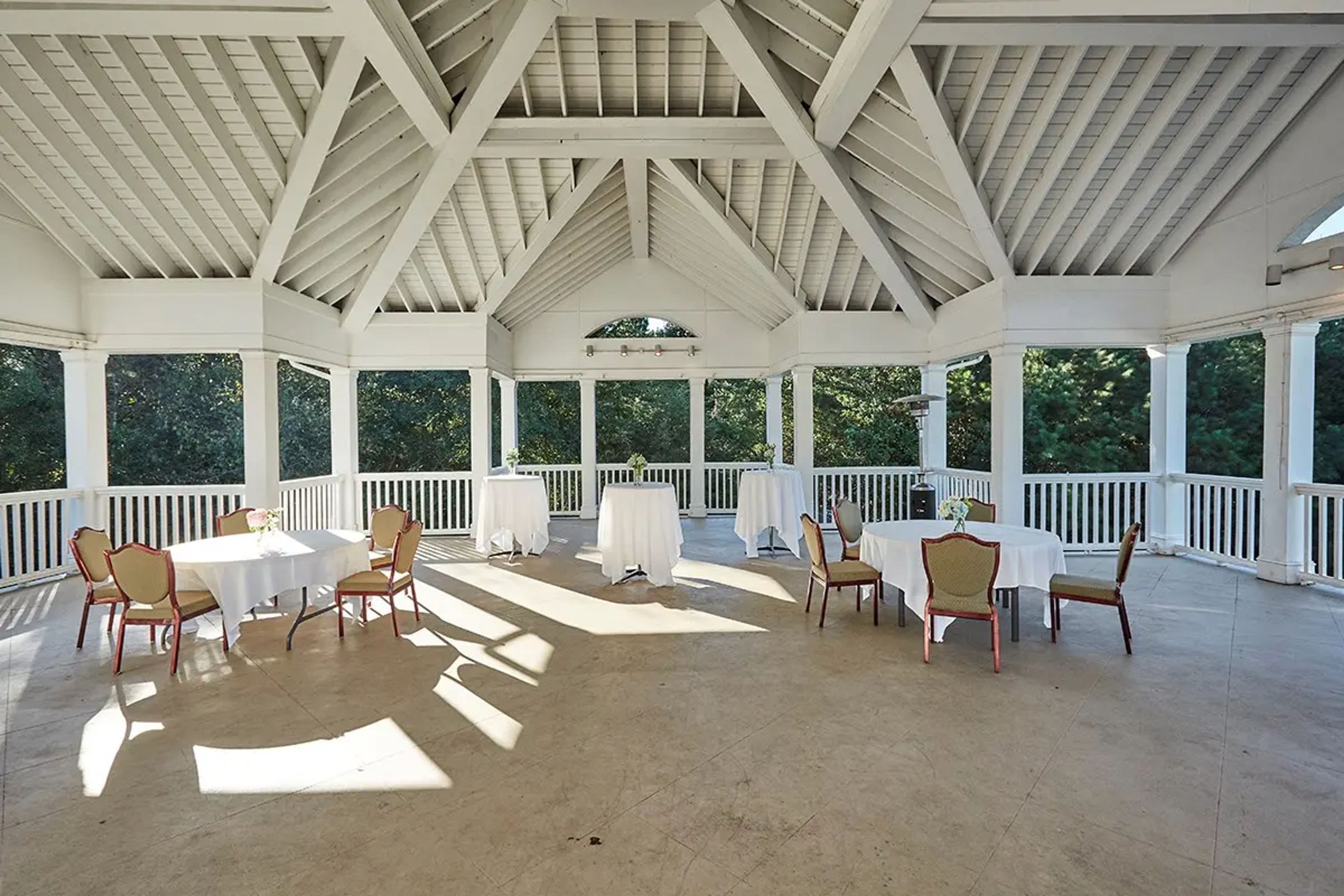 Back Patio, an event space at White Columns Country Club