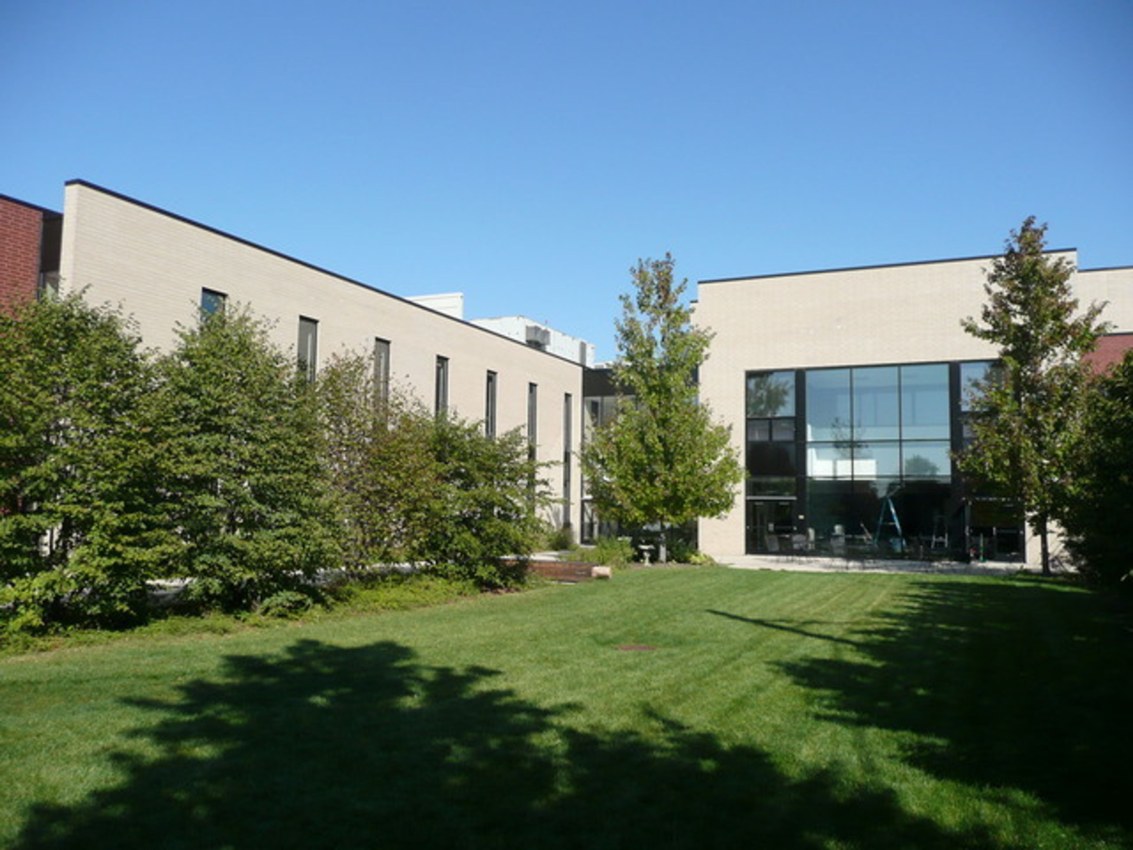 The Courtyard, an event space at The Beverly Arts Center