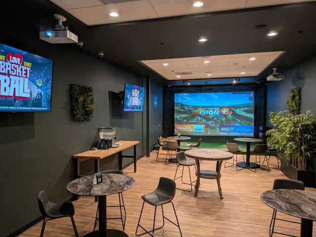 Featured photo from VIP Lounge