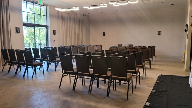 Featured photo from Maxi's