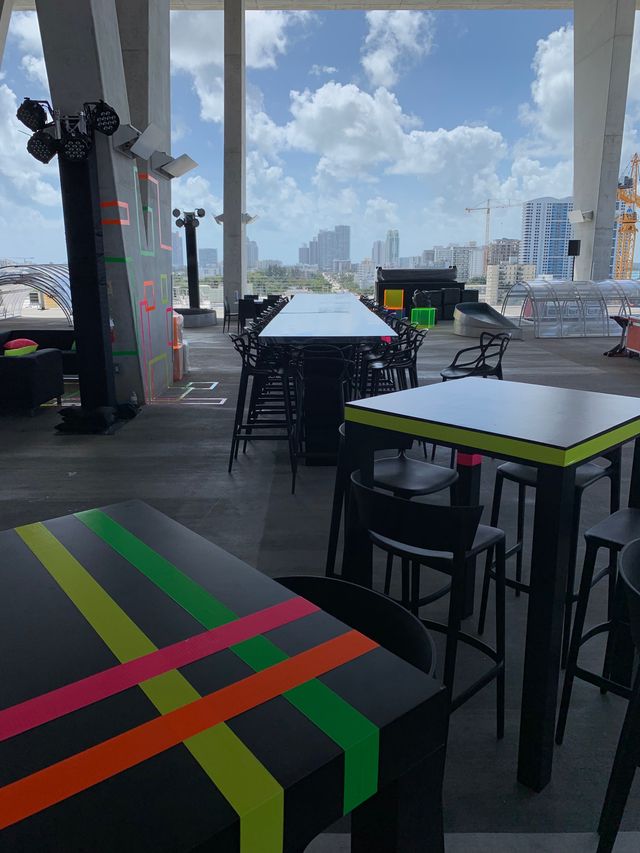 Featured photo from Neon Event at Event Space at 1111 Lincoln Road