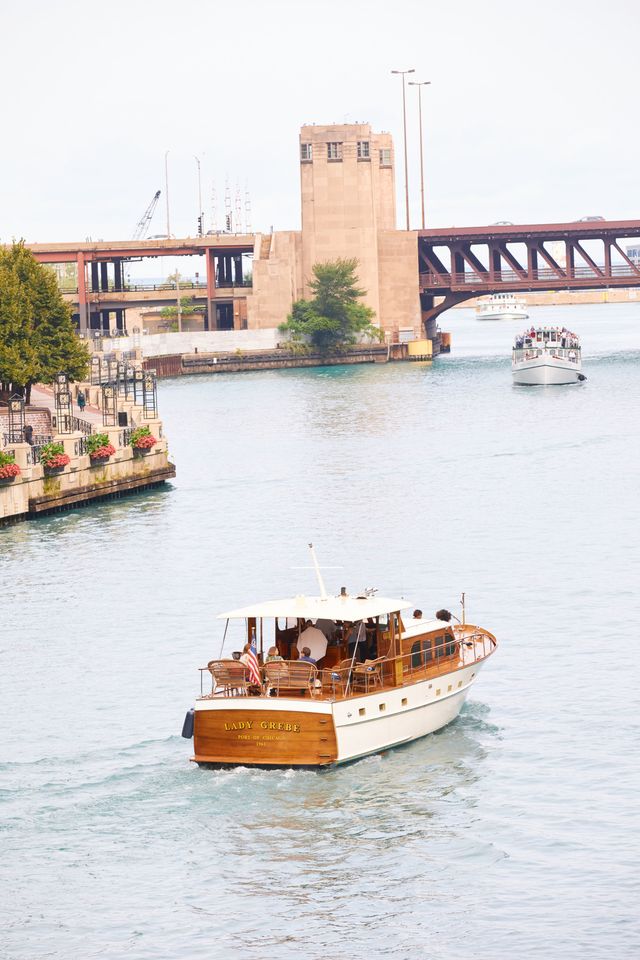 Featured photo from Lady Grebe