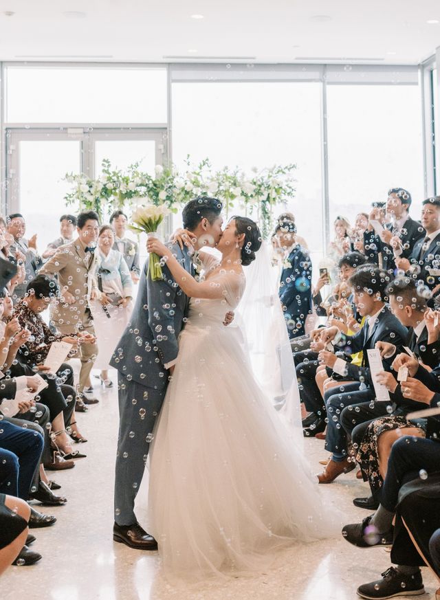 Featured photo from Chic, Serene, and Sophisticated: A White & Green Rooftop Wedding at HighPoint