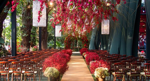 Featured photo from Glamorous Red Floral Wedding in São Paulo, State of São Paulo, Brazil