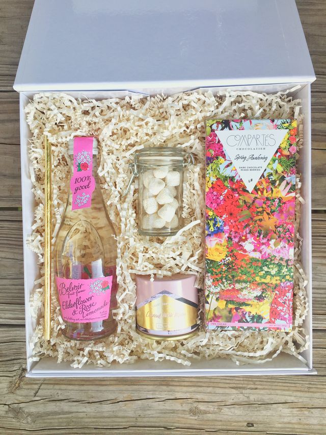 Featured photo from Spring Wedding Guest Amenity