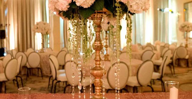 Featured photo from Sala Cristallo