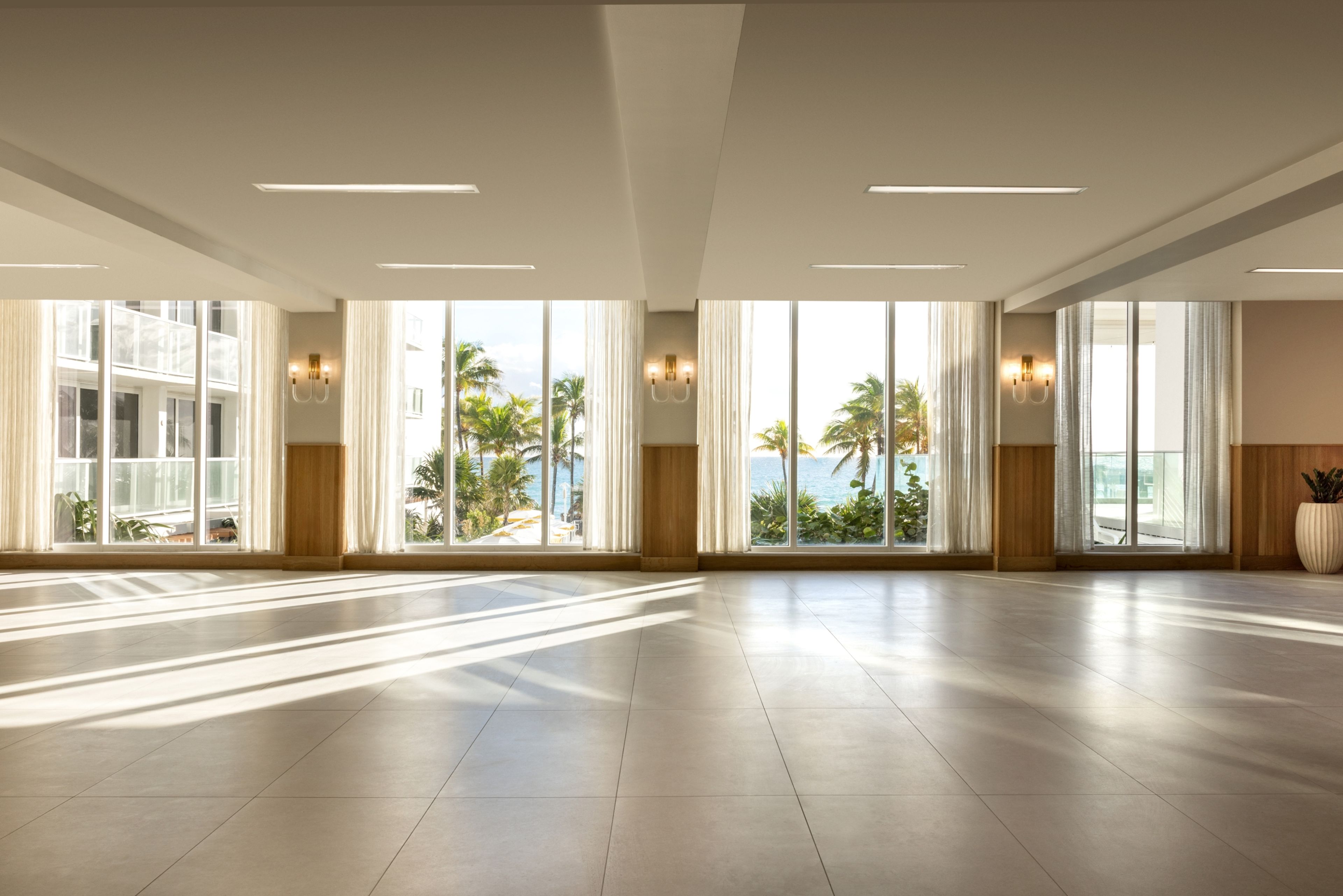 The Parlor, an event space at Newport Beachside Hotel & Resort