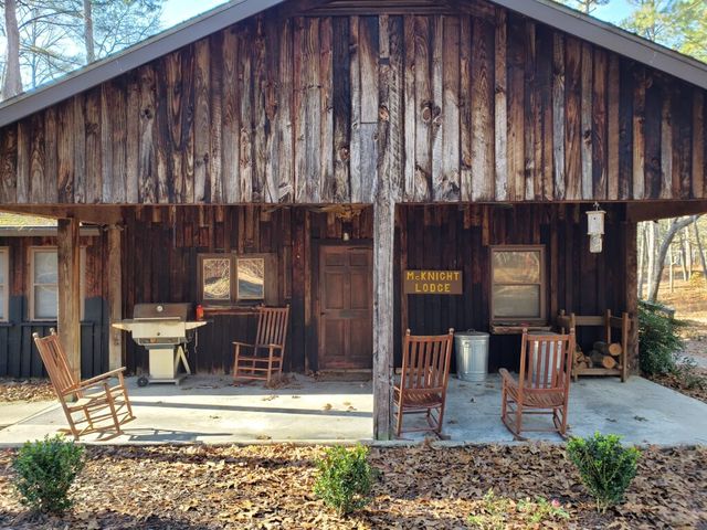 Featured photo from McKnight Lodge