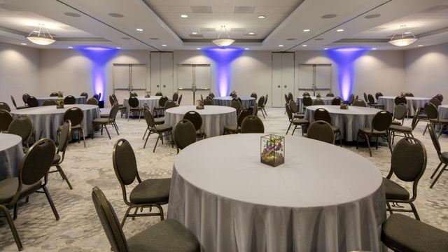 Featured photo from Lakeshore Ballroom