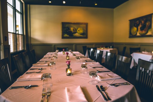Featured photo from Airlie Room
