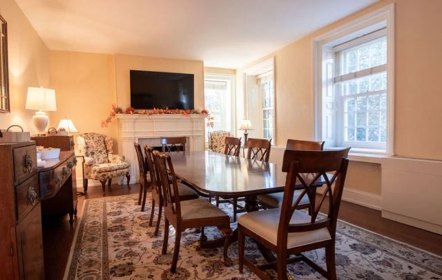Featured photo from Wyndham Alumnae House