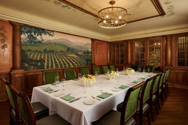 Featured photo from The Vintage Room