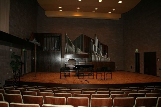 Featured photo from Harold and Jean Lambert Recital Hall