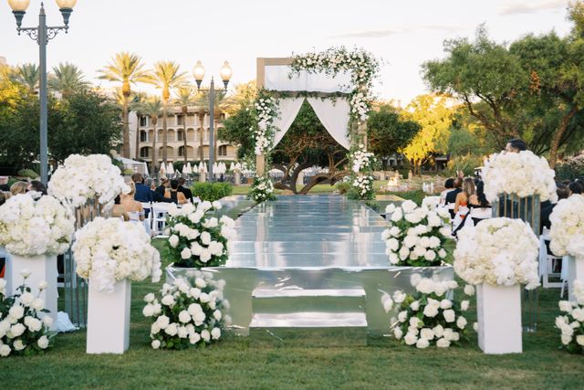 Featured photo from Lagoon Lawn