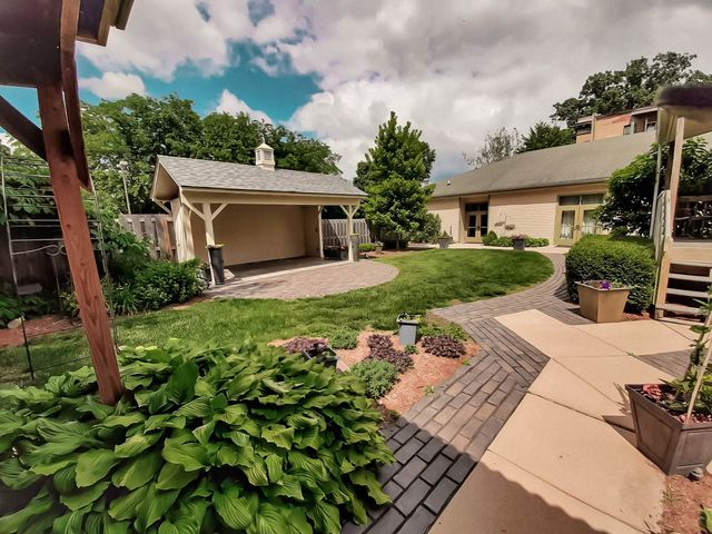 Featured photo from The Outdoor Garden