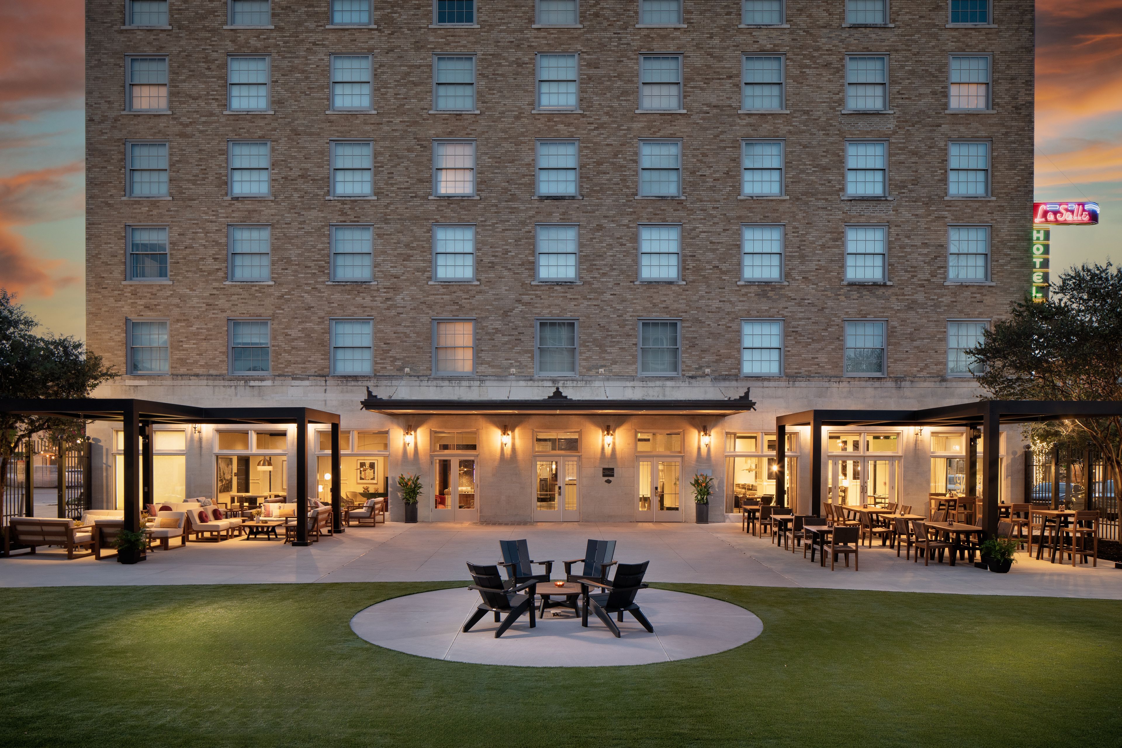 The Platform, an event space at The LaSalle Hotel, Bryan College Station, a Tribute Portfolio Hotel