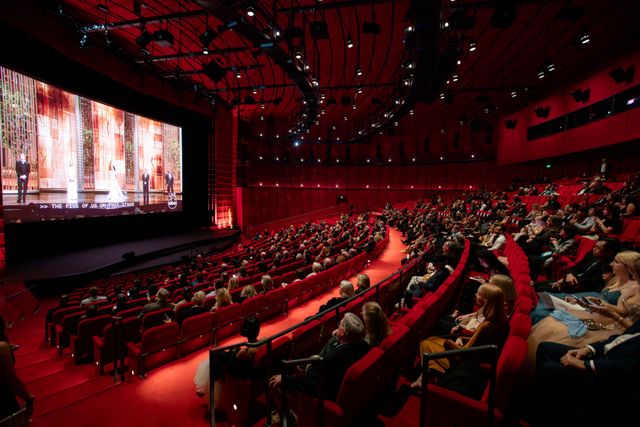 Featured photo from An Oscars Watch Party in Los Angeles Featuring Grand Theater Seating and Academy-Inspired Details