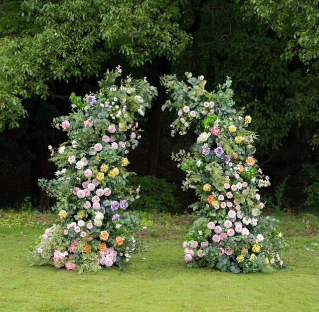 Featured photo from Floral Arches