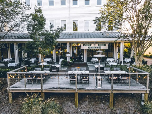 Featured photo from Fountainside Patio and Deck