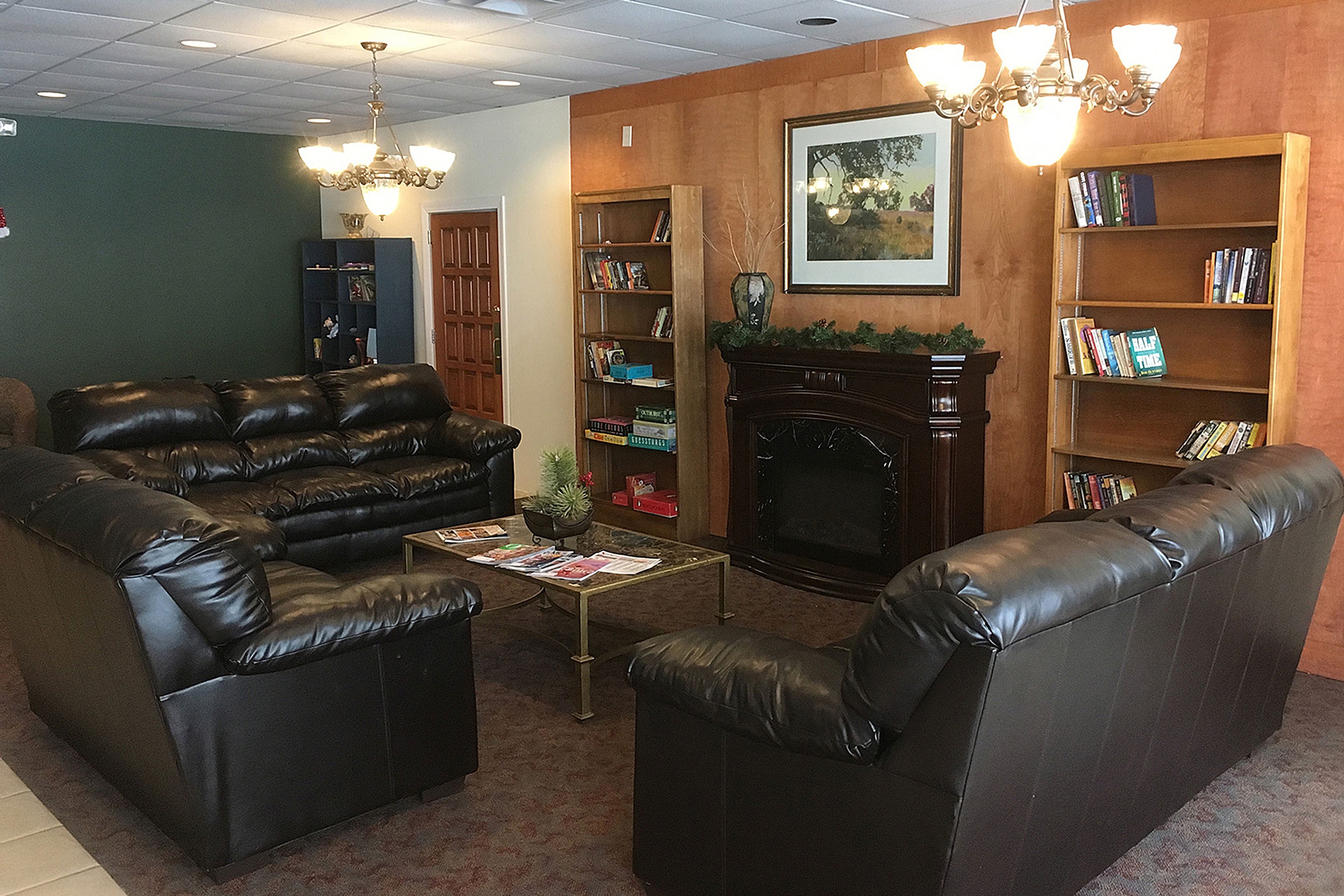 Sycamore Room, an event space at Cascades Inn Bloomington