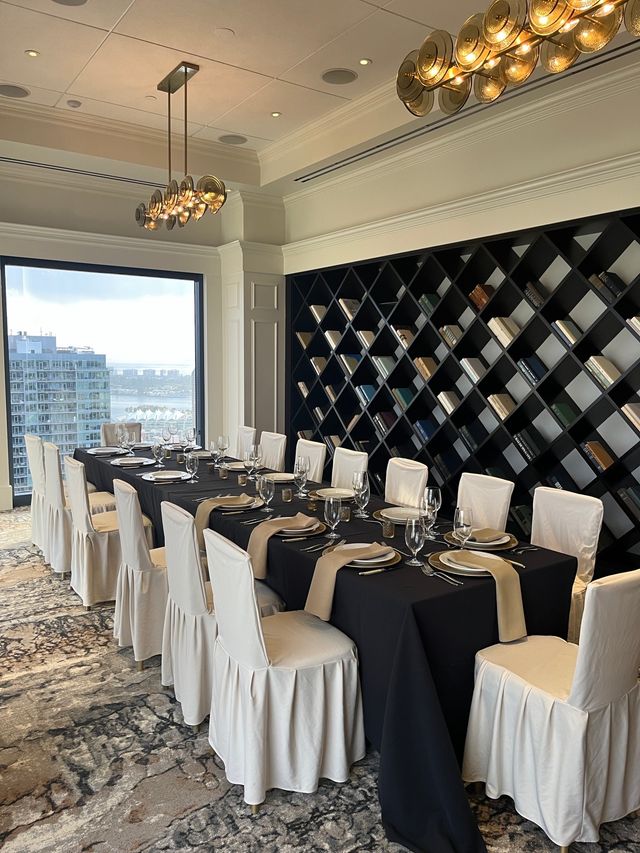 Featured photo from 1896 Boardroom