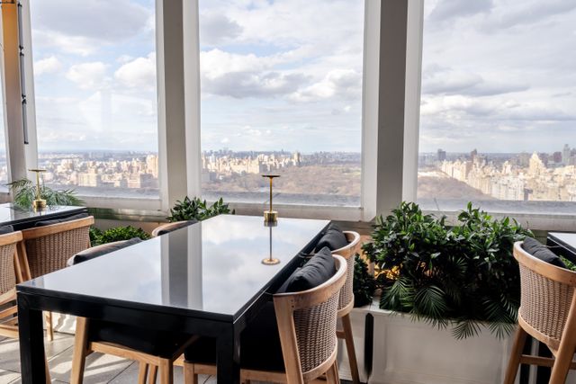 Featured photo from Darling Rooftop