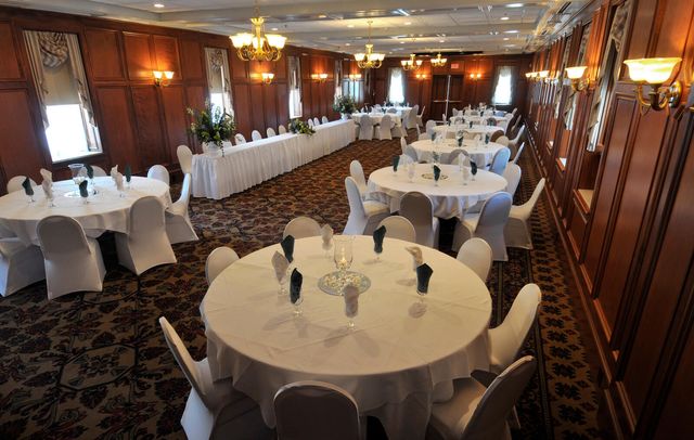 Featured photo from Roosevelt Room