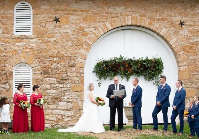 Featured photo from Historic Taylor Barn