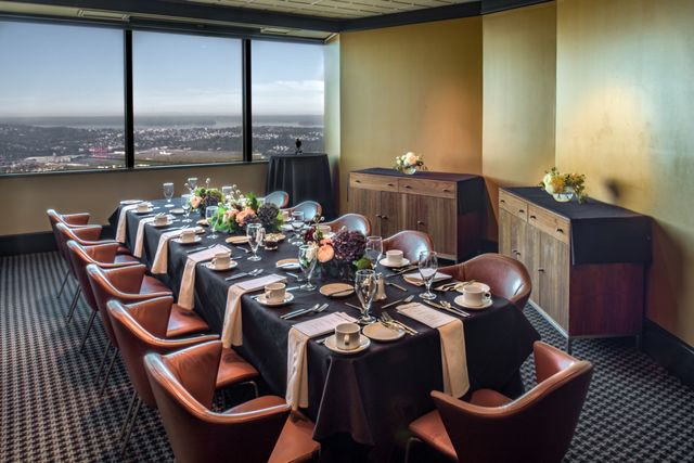 Featured photo from Blake Island Room