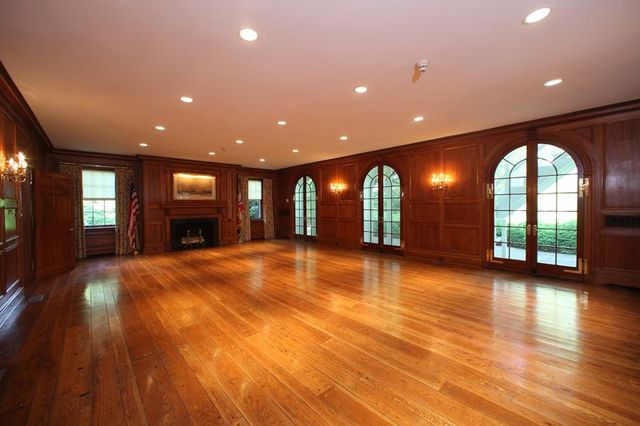Featured photo from The Dining Room