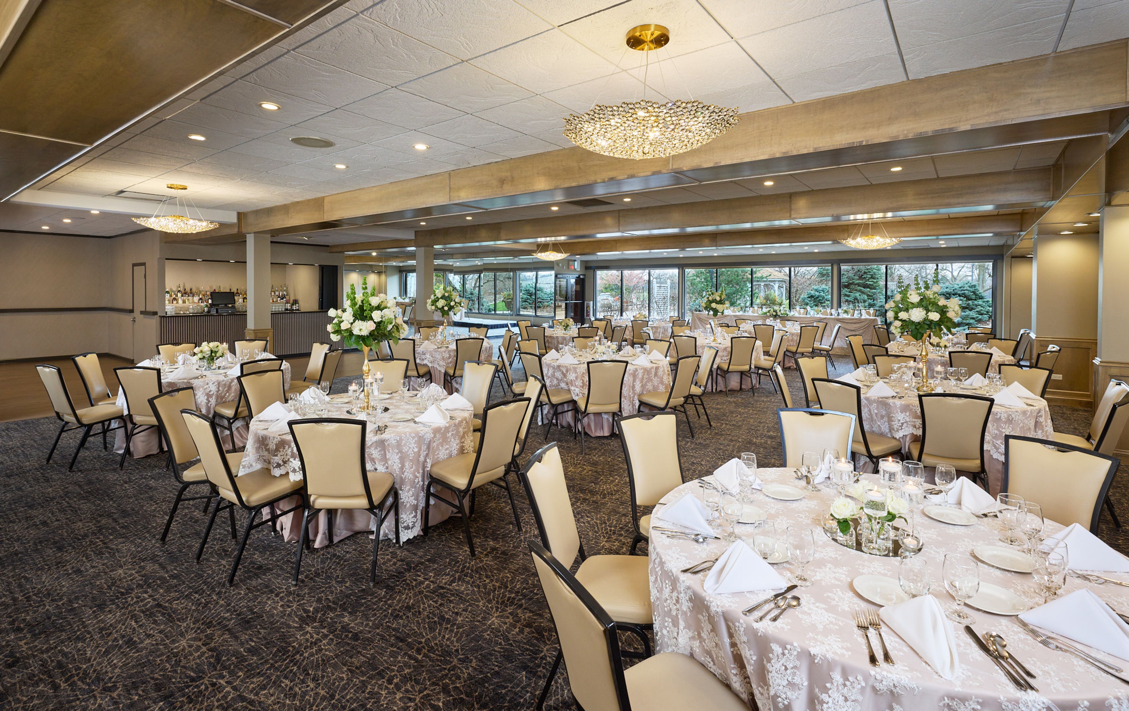 East Garden Room, an event space at Silver Lake Country Club