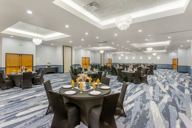 Featured photo from Meeting Space