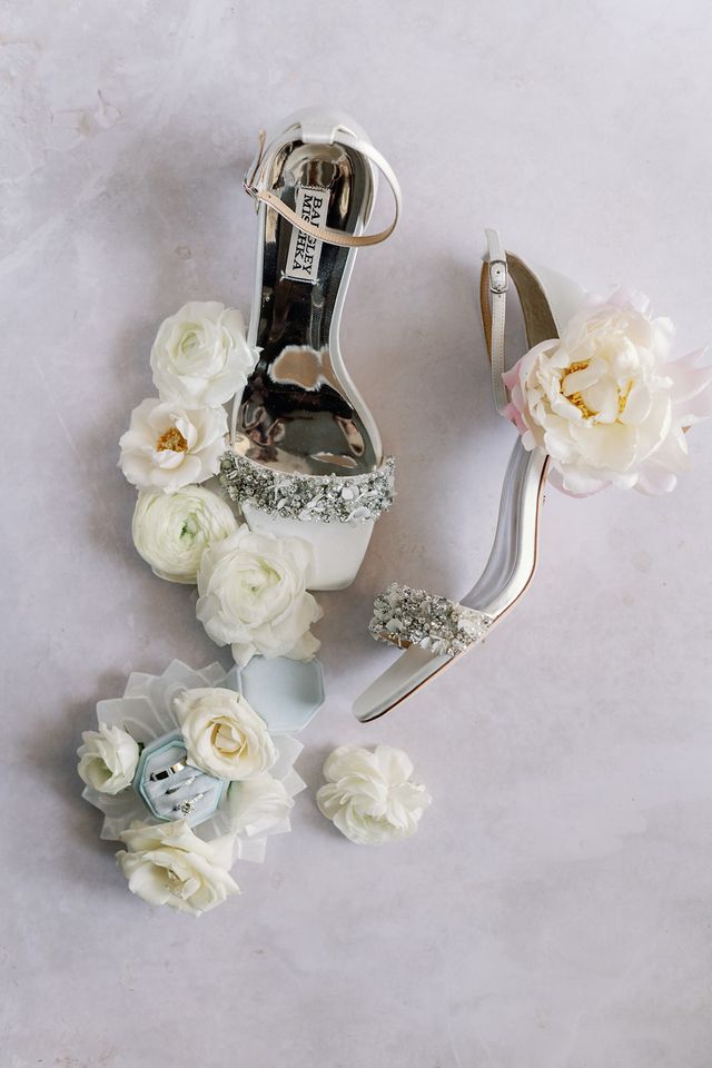 Featured photo from A Dreamy Wedding at the Waldorf Astoria Chicago