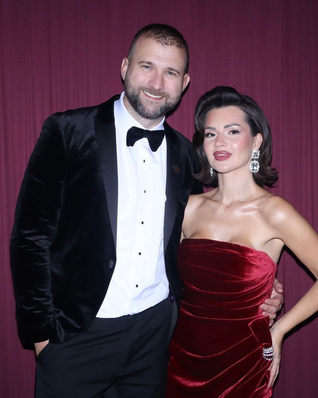 Featured photo from Chicago Gala Photo Booth Experience