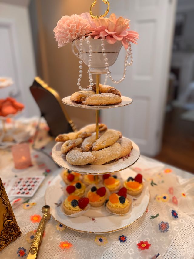 Featured photo from Alice in ONEderland