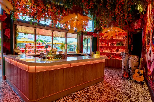 Featured photo from Azteca Terraza Rooftop & Events