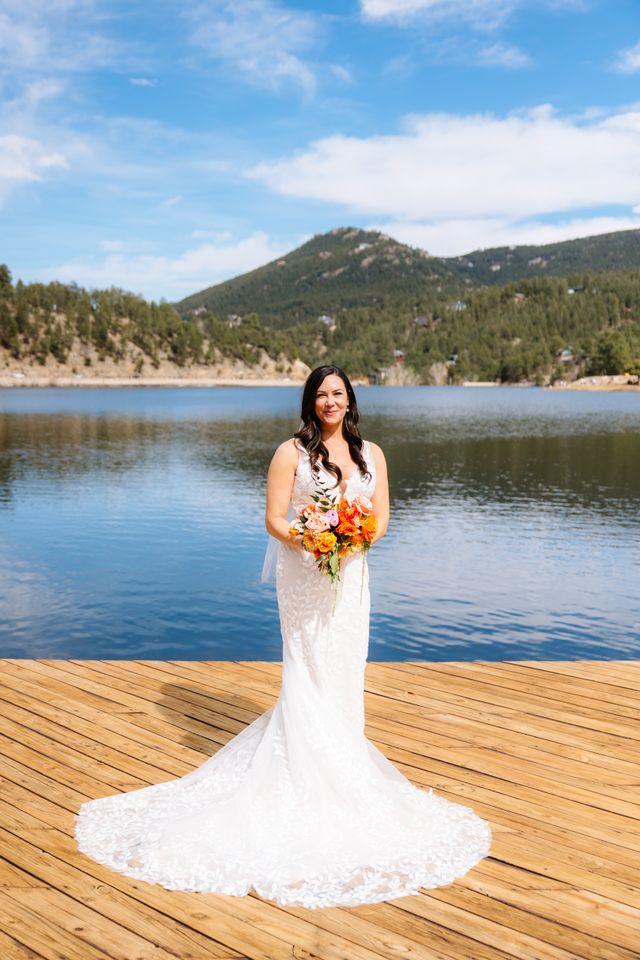 Featured photo from Evergreen Lakehouse