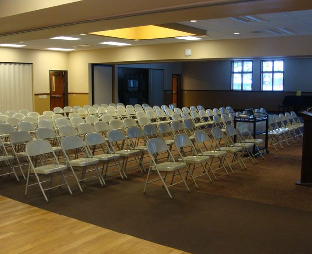 Featured photo from The Boulder Lake Room