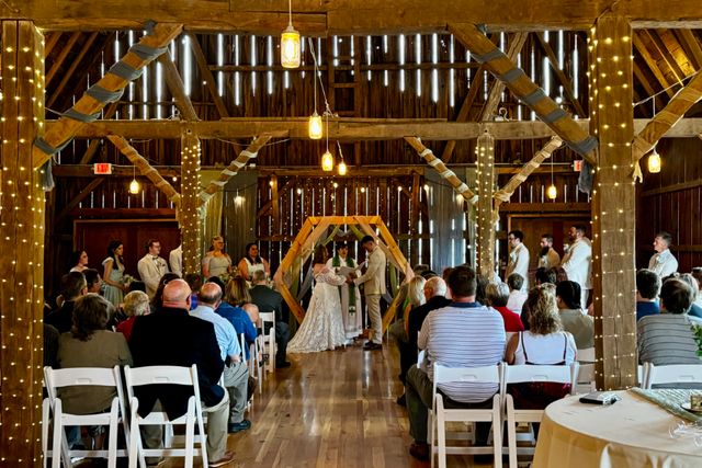 Featured photo from Elegant Barn