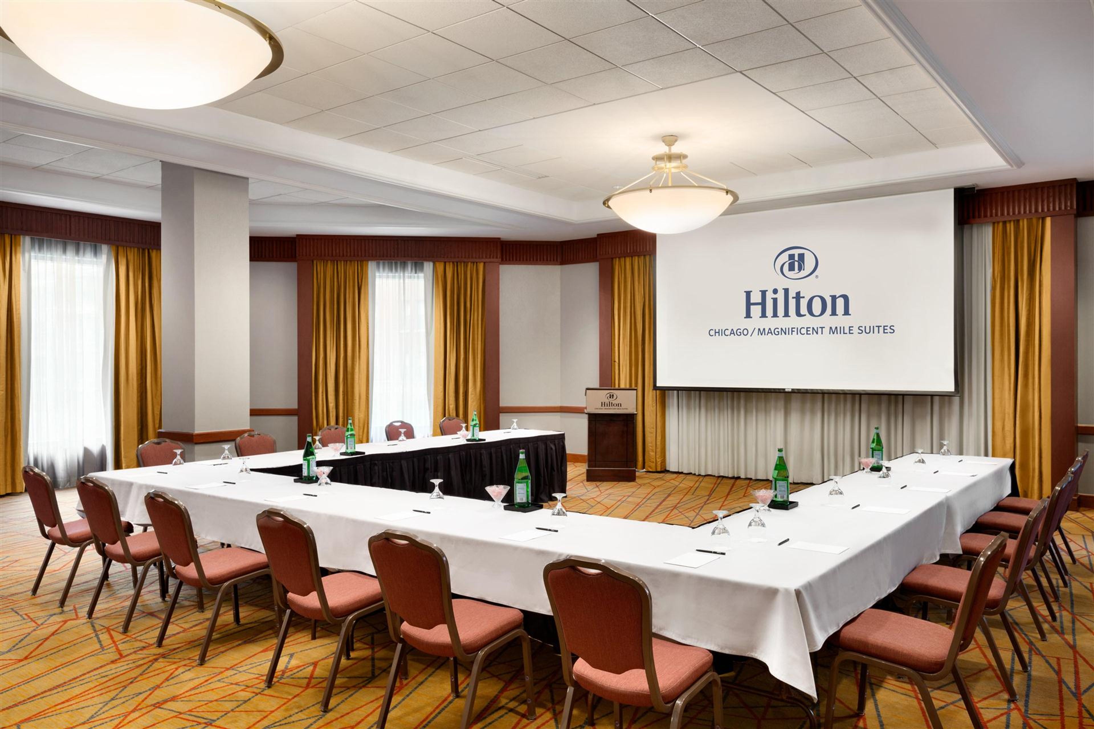 Lincoln Park, an event space at Hilton Chicago/Magnificent Mile Suites
