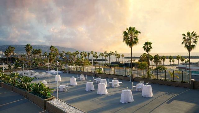 Featured photo from Harbor Terrace