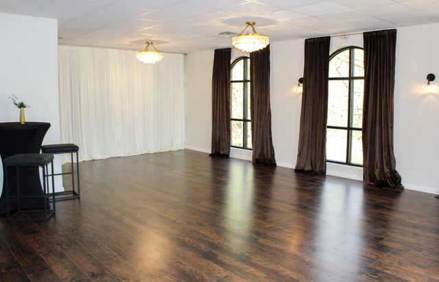 Featured photo from Lounge Room