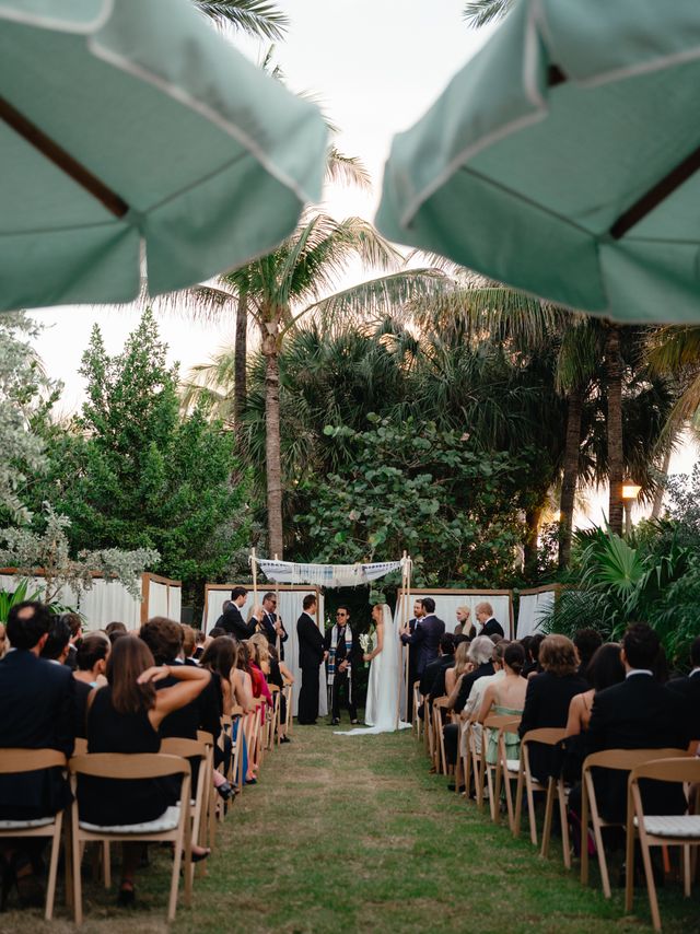 Featured photo from Pool Garden & Lawn