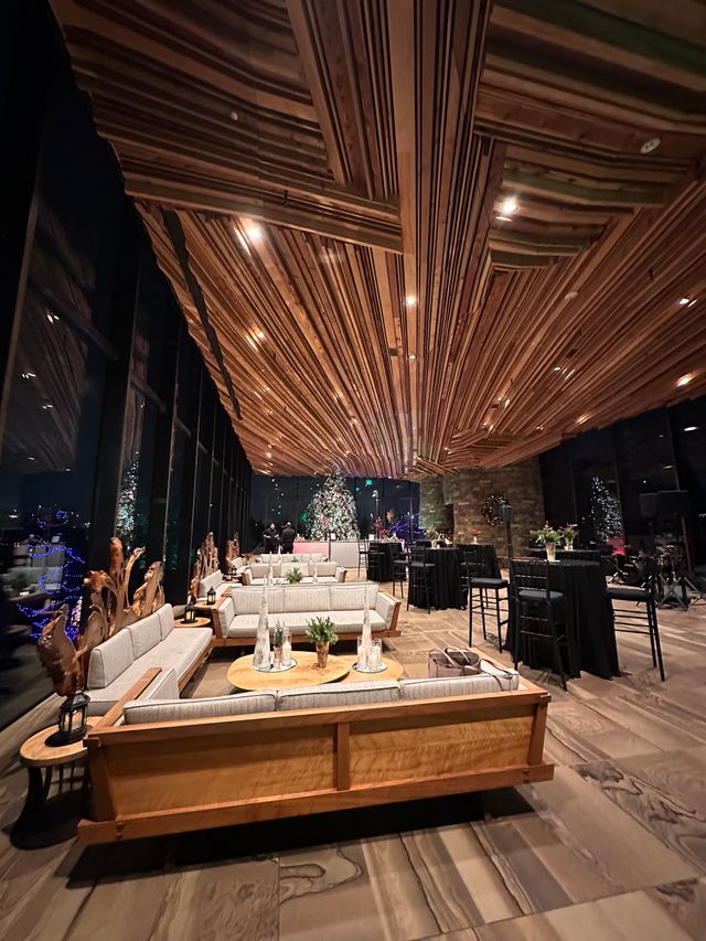 Featured photo from Gathering Room in Williams Lodge