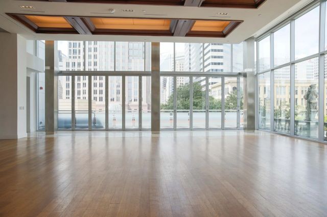 Featured photo from Kearney Solarium + Silverman Pavilion