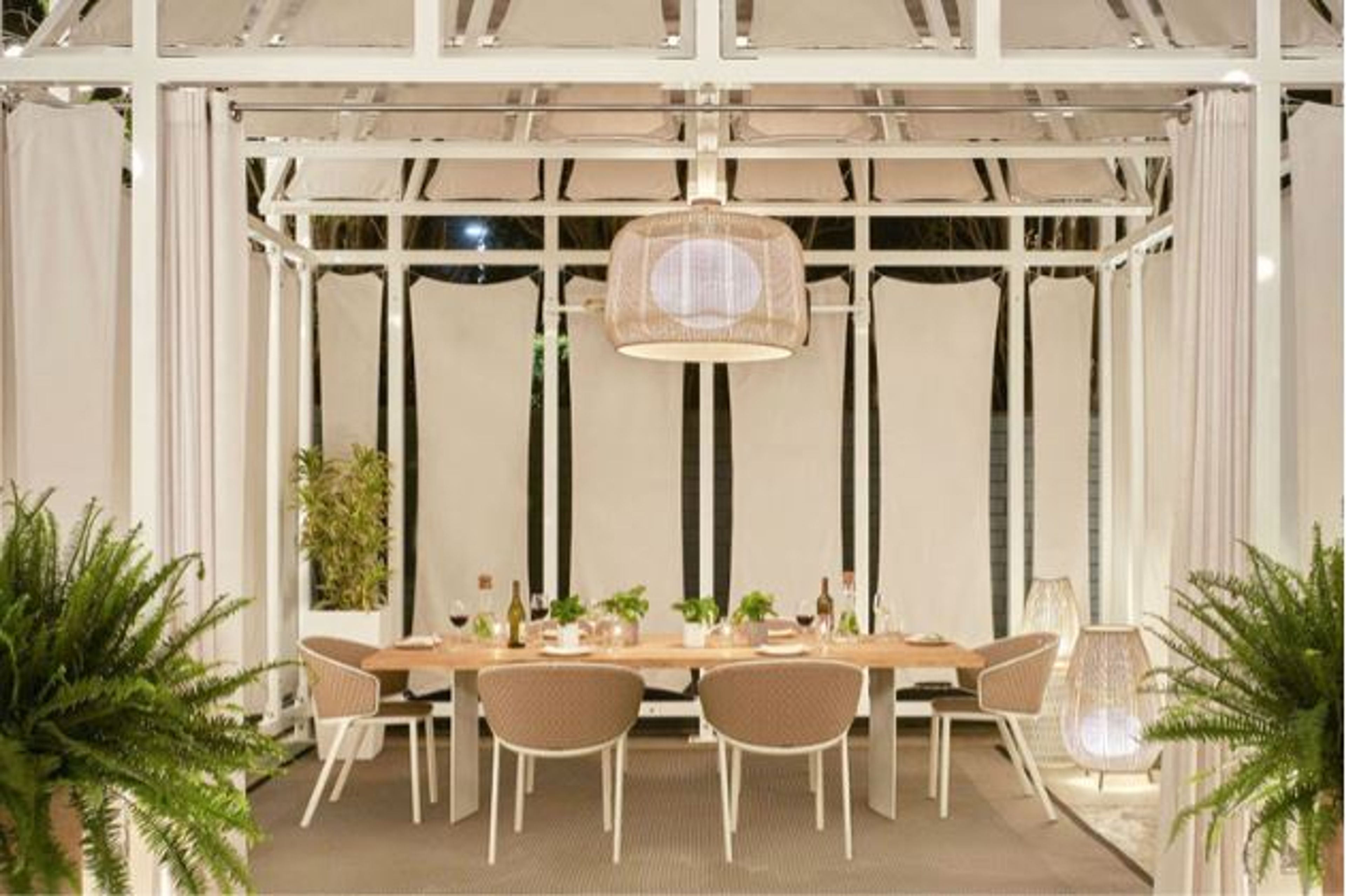 Dining Cabana, an event space at Viceroy Santa Monica