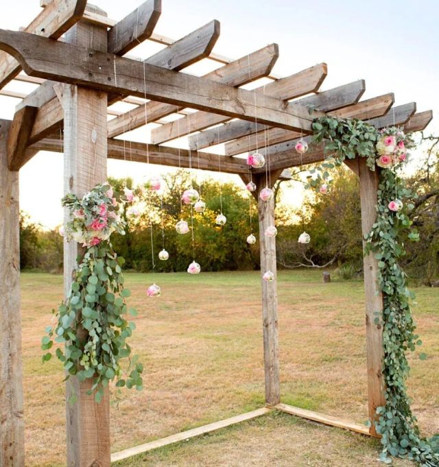 Featured photo from Vineyard Pergola