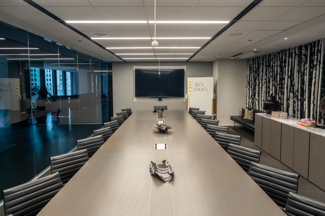 Featured photo from Chicago Board Room