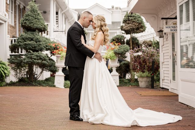 Featured photo from Old Field Club